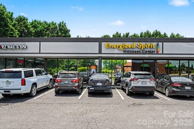 /international/us/110-charleston-drive-mooresville-nc-110108492596/