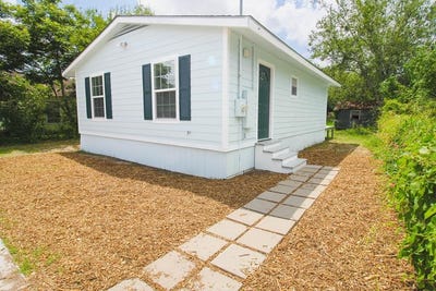 /international/us/805-stamper-beeville-tx-110100044225/