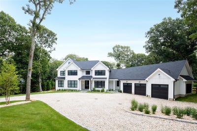 /international/us/1350-hortons-lane-southold-ny-110099274682/
