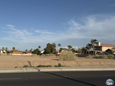 /international/us/1000-cole-rd-calexico-ca-110106155742/