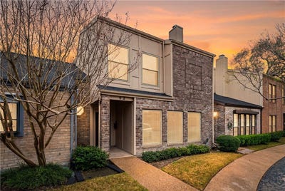 /international/us/92-lake-shore-drive-corpus-christi-tx-110107287578/