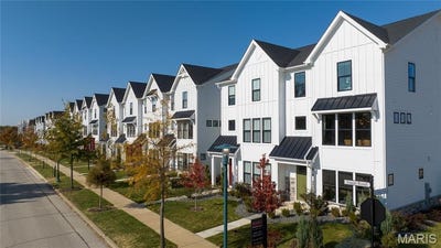 /international/us/16554-yellowwood-drive-chesterfield-mn-110107230132/