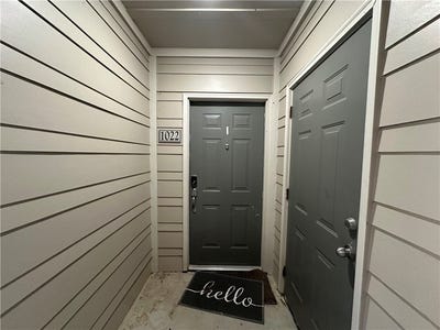 /international/us/833-old-greenville1022-old-greenville-highway-clemson-sc-110108362640/