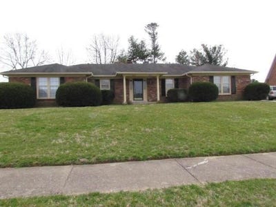 /international/us/3375-moundview-court-lexington-ky-110108546944/