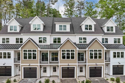 /international/us/60-white-oaks-road-laconia-nh-110108489019/