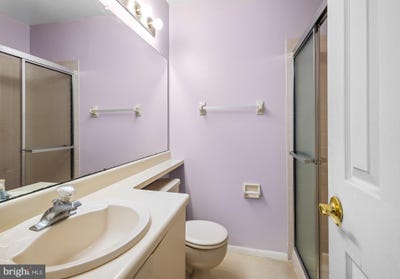 /international/us/324-surrey-court-sewell-nj-110100214979/