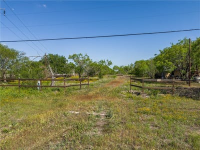 /international/us/highway-359-lot-35-orange-grove-tx-110106847819/