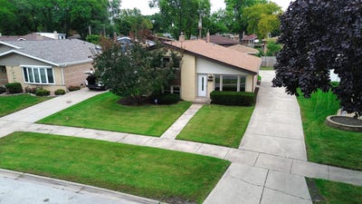 /international/us/10107-lawrence-court-oak-lawn-il-110120038754/