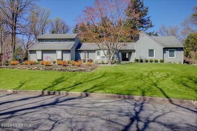/international/us/19-seagull-lane-lincroft-nj-110107278546/
