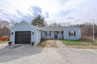 /international/us/35-indian-ridge-road-hopkinton-nh-110107308740/