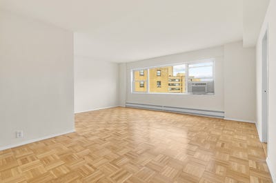 /international/us/1-fordham-hill-oval-bronx-ny-110088957034/