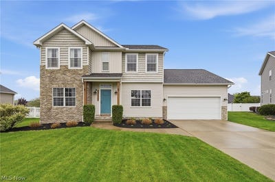 /international/us/12225-titano-circle-nw-uniontown-oh-110107734678/