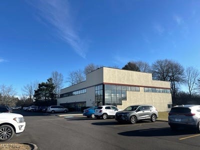 /international/us/4900-frank-avenue-nw-north-canton-oh-110103012850/