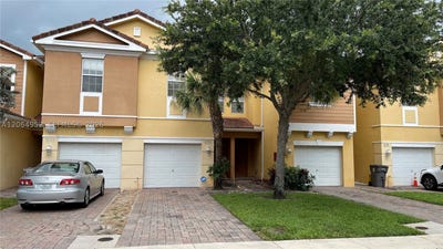 /international/us/1015-pipers-cay-dr-west-palm-beach-fl-110119495533/
