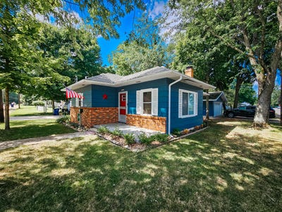 /international/us/58-salem-street-hillsdale-mi-110101162737/