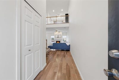 /international/us/6629-154th-street-w-apple-valley-mn-110107545787/