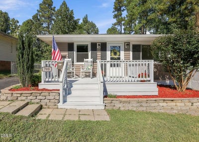 /international/us/703-e-maynard-avenue-durham-nc-110120748620/