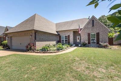 /international/us/7875-country-lake-dr-bartlett-tn-110107846308/