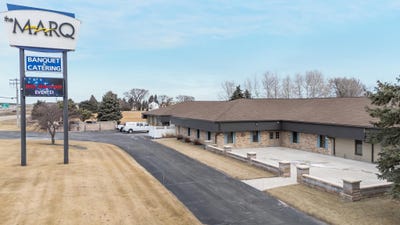 /international/us/3177-french-road-green-bay-wi-110101128394/