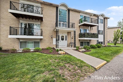 /international/us/2759-leonard-street-nw-grand-rapids-mi-110108392640/