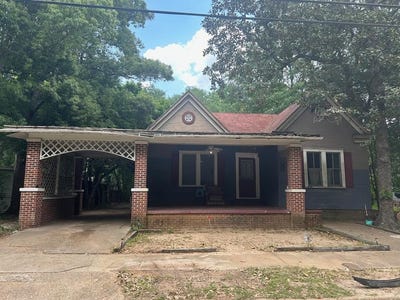 /international/us/513-washington-street-bainbridge-ga-110107502146/