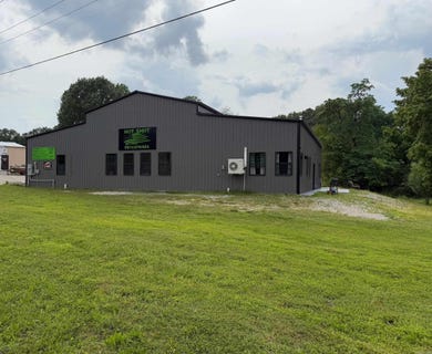 /international/us/2052-central-boulevard-bull-shoals-ar-110100196469/