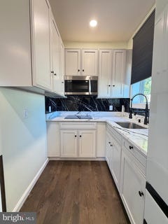 /international/us/6708-longridge-drive-lanham-md-110108551026/