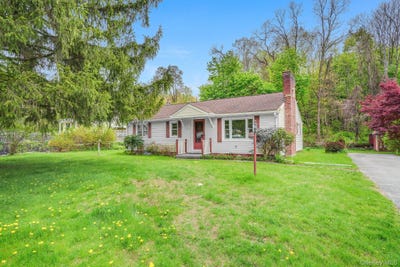 /international/us/4-cherry-lane-poughkeepsie-ny-110107781478/
