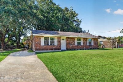 /international/us/15440-orleans-drive-biloxi-ms-110120897764/