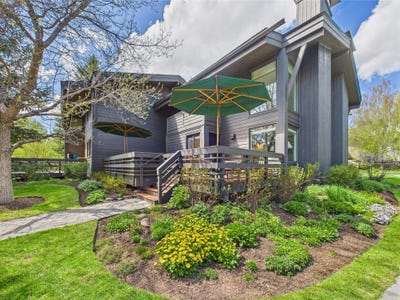 /international/us/1304-creekside-way-sun-valley-id-110107782742/