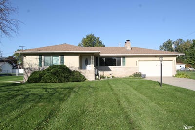 /international/us/524-concetta-drive-monroe-mi-110120154382/