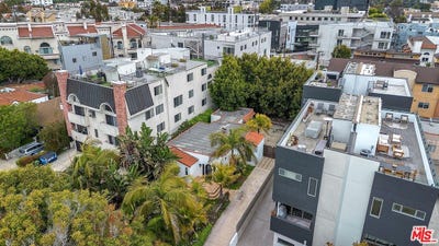 /international/us/3958-beethoven-st-los-angeles-ca-110098823344/