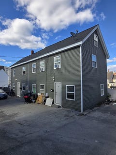 /international/us/28-28a-ash-street-nashua-nh-110108548925/
