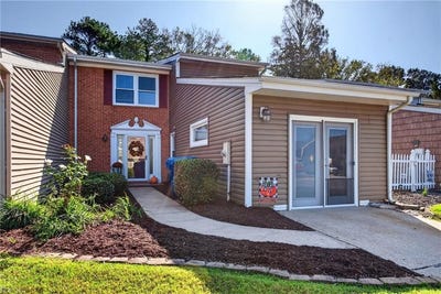 /international/us/1318-wakefield-drive-virginia-beach-va-110120794479/