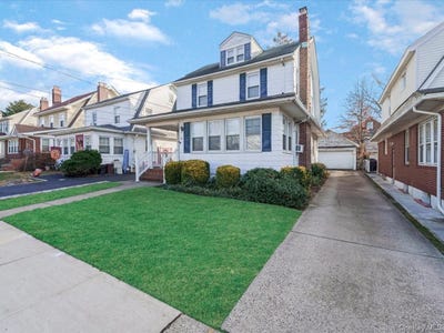 /international/us/245-plainfield-avenue-floral-park-ny-110107502588/