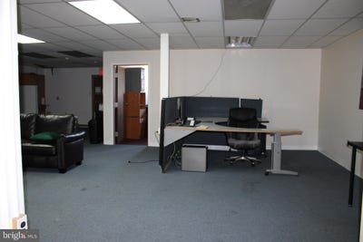 /international/us/227-231-w-broad-street-quakertown-pa-110099502888/?lang=en