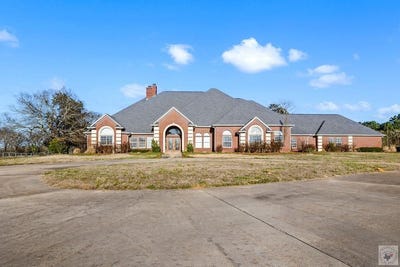 /international/us/4665-highway-8-s-new-boston-tx-110105413595/