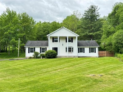 /international/us/869-state-route-79-windsor-ny-110108392453/