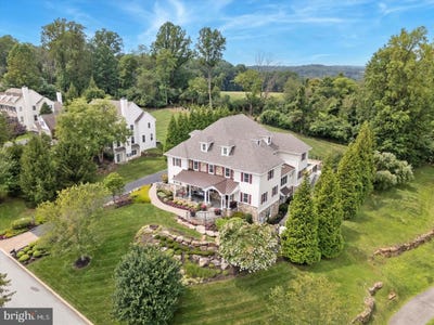 /international/us/1004-brick-house-farm-lane-newtown-square-pa-110120486990/