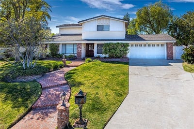 /international/us/16970-blanche-place-granada-hills-ca-110106030178/