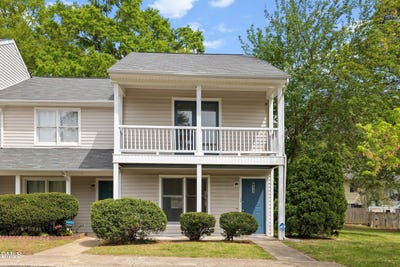 /international/us/611-springview-trail-garner-nc-110107173547/