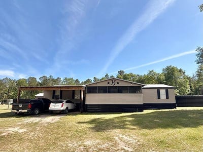 /international/us/180-presley-pl-norman-park-ga-110107289302/