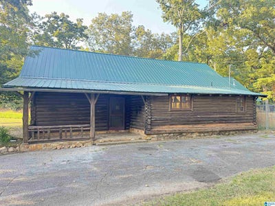 /international/us/1805-davis-avenue-anniston-al-110102378624/