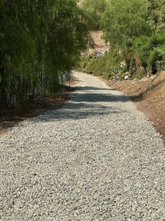 /international/us/10074-maude-shadow-hills-ca-110094343280/