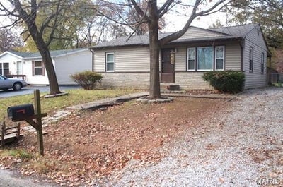 /international/us/308-roselawn-avenue-fairview-heights-il-110108474518/