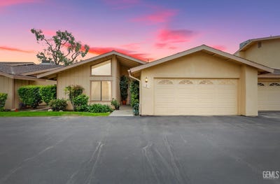 /international/us/1000-olive-drive-bakersfield-ca-110106977464/