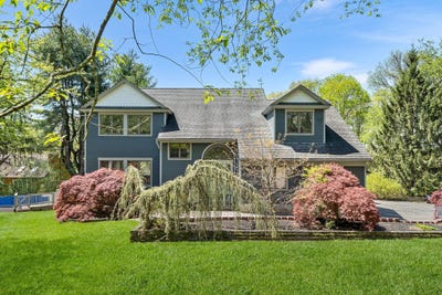 /international/us/25-hill-and-dale-road-carmel-ny-110099138480/