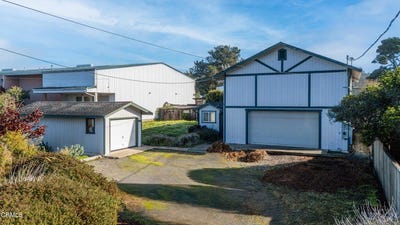 /international/us/18651-old-coast-highway-fort-bragg-ca-110106314486/