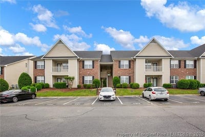 /international/us/3119-wisteria-lane-fayetteville-nc-110108638216/