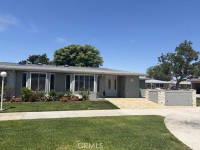 /international/us/13251-del-monte-drive-seal-beach-ca-110107394353/